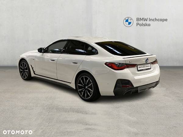 BMW i4 - 3