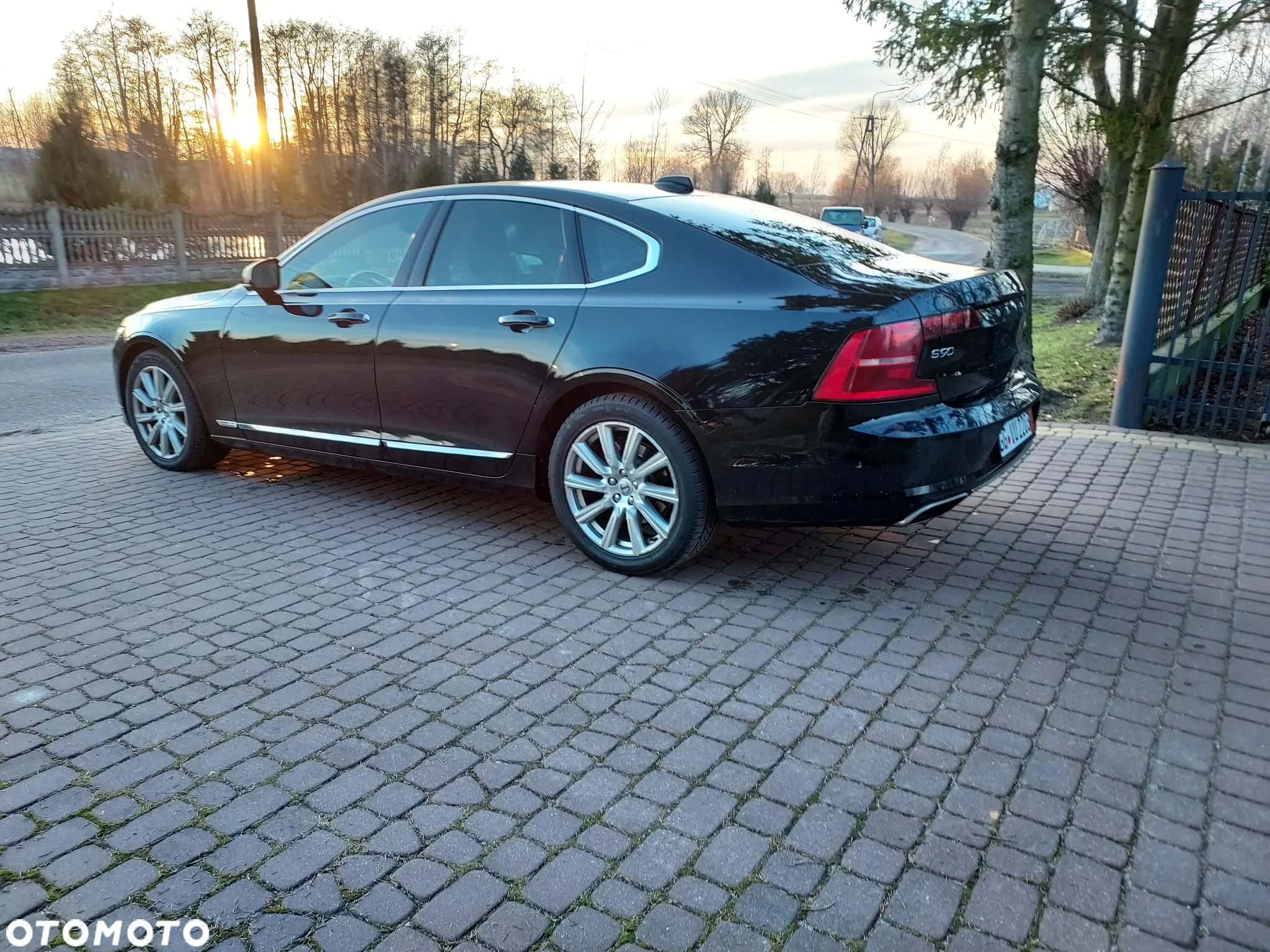 Volvo S90 D4 Inscription - 10