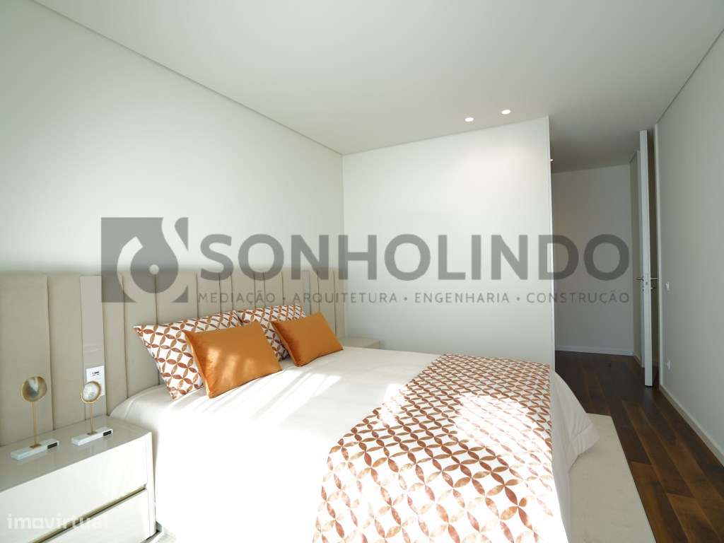 Apartamento T1 novo com varanda, exposição solar Nascente, garagem ...-12