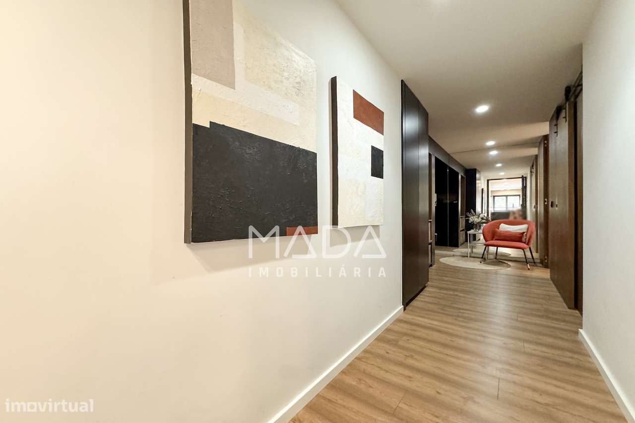 RENOVADO Apart. T3 c/2 suites e garagem fechada no centro de Braga-9