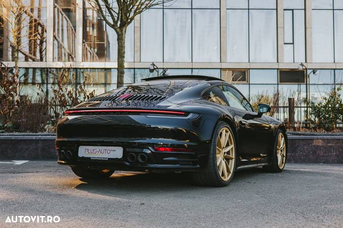 Porsche 992 - 10