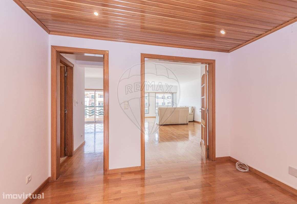 Apartamento T3 para arrendamento - Grande imagem: 4/50