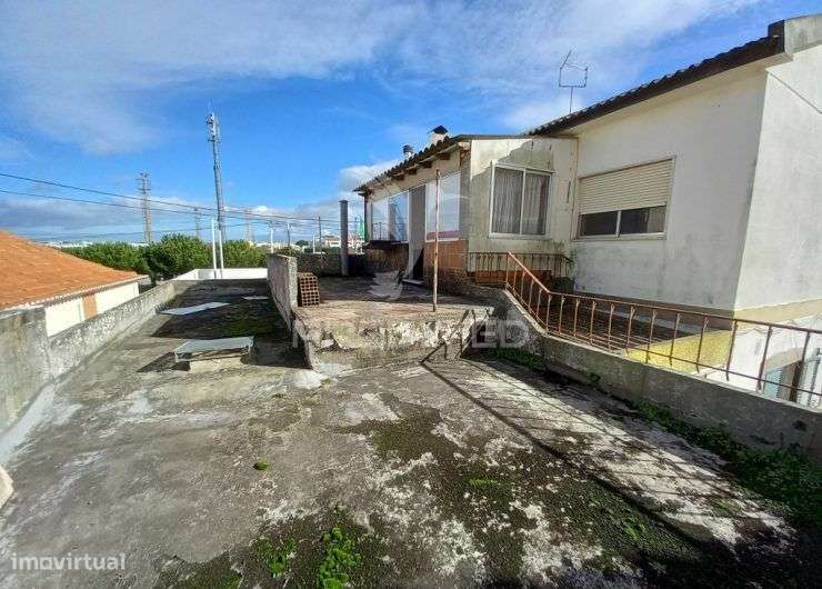 Moradia T2 com grande Terraço e espaço exterior - Grande imagem: 5/25