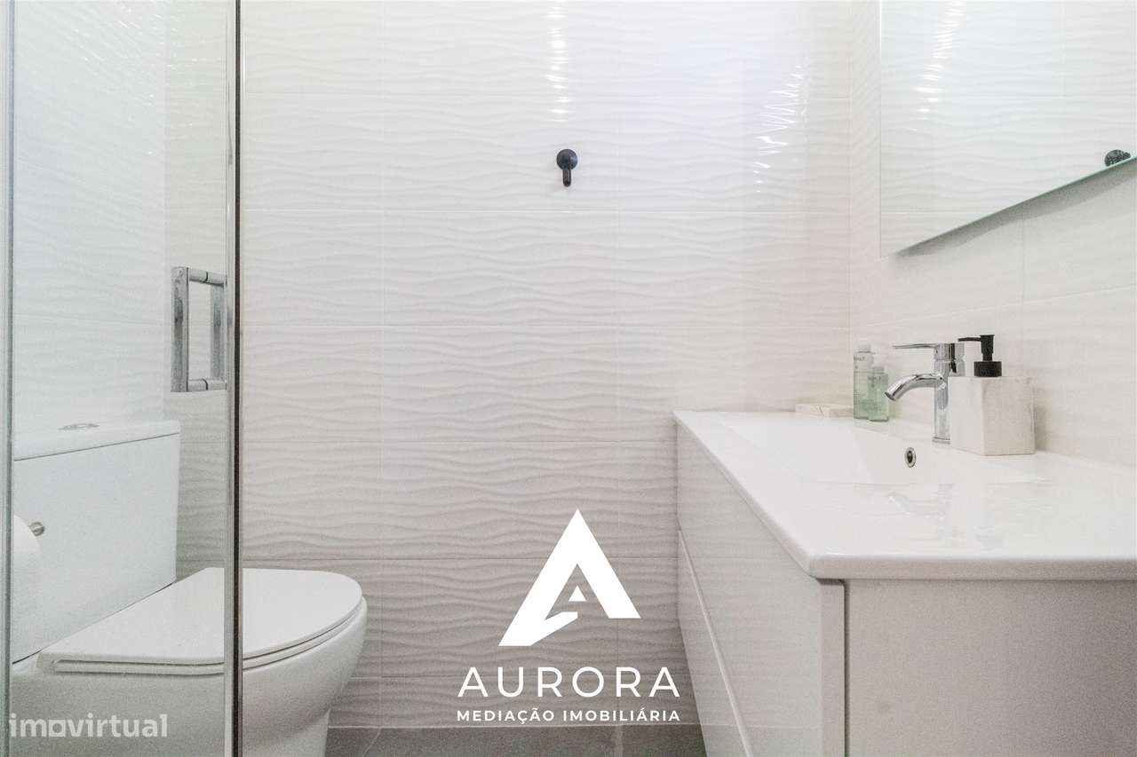 Apartamento T3 no centro de Fiães, Santa Maria da Feira, Renovado-32