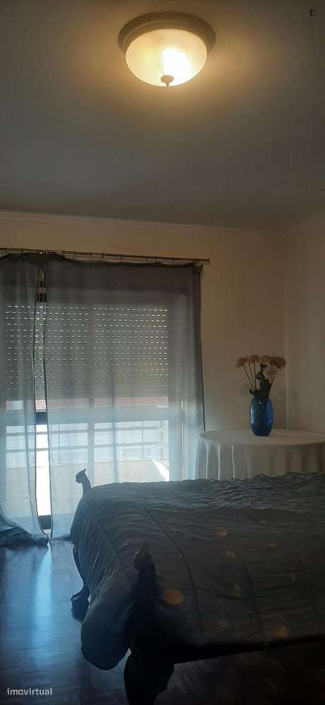 Quarto - localizado em Santarem - Grande imagem: 3/10