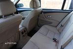 BMW Seria 5 520d Touring - 14