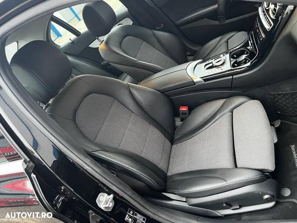 Mercedes-Benz C 220 d 4MATIC Aut - 28