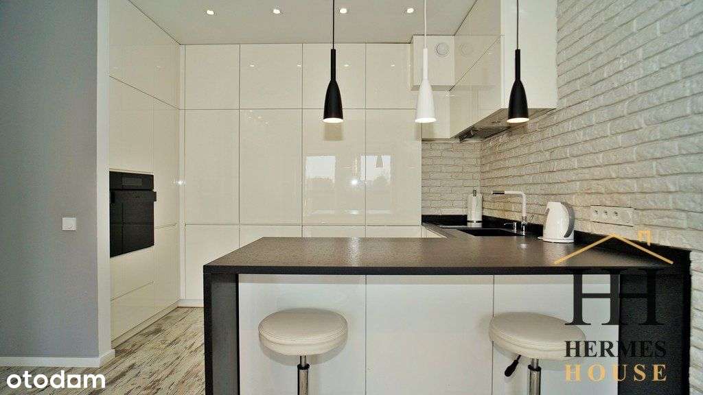 Trzypokojowe mieszkanie w Metropolitan Park-4