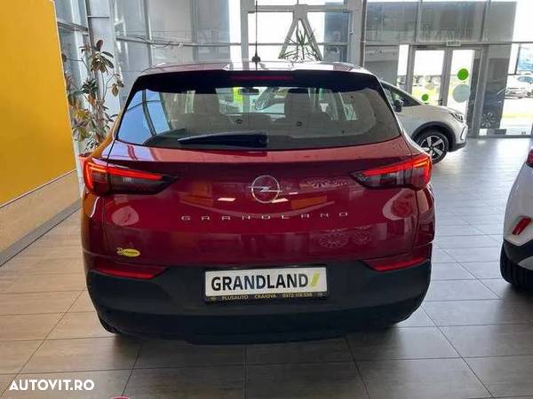 Opel Grandland 1.2 Turbo START/STOP GLX - 6