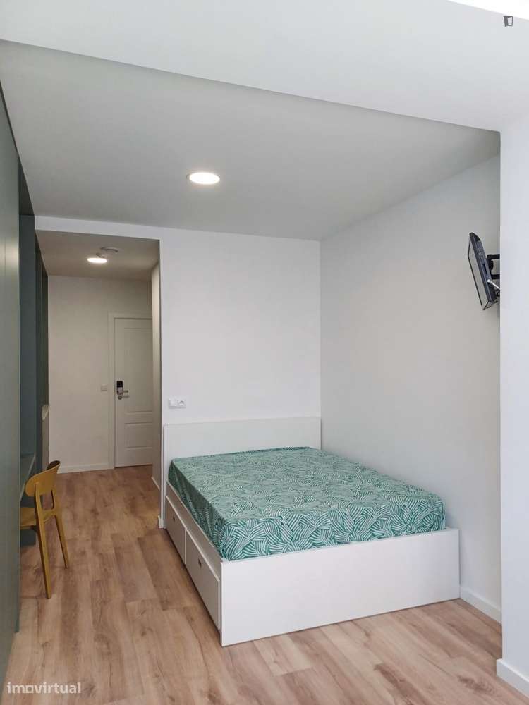 Estúdio - localizado em Cidral Coimbra - Grande imagem: 2/6