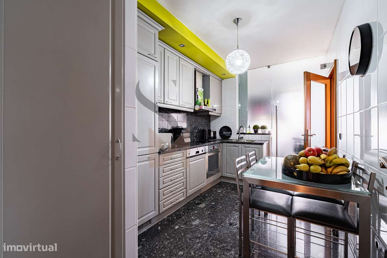 **Apartamento T2+1 em Vermoím, Maia - Oportunidade Imperdível! **-17