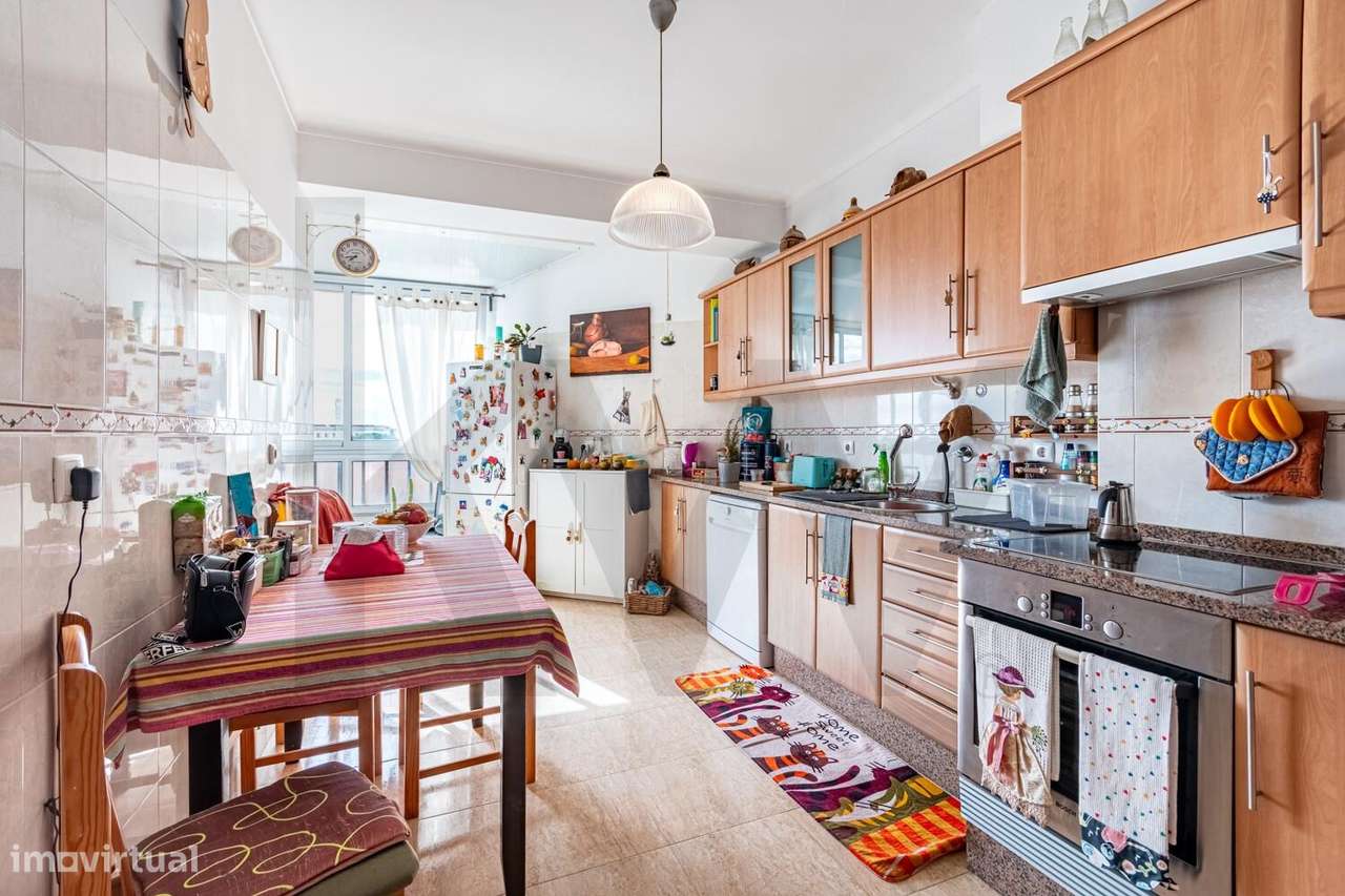 ÓTIMO T3 NA QUINTA DAS PALMEIRAS-7