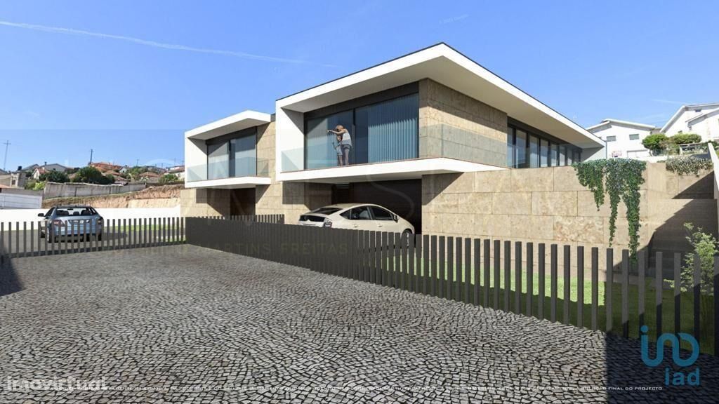 Habitação T3 em Porto de 278,00 m2