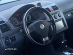 Volkswagen Touran 2.0 TDI DSG United - 34