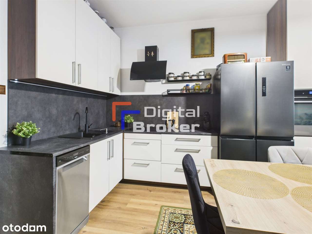 3pokoje do wprowadzenia*Dwustronne*Zabudowany Balkon*Miejsce postojowe - Pełny obrazek: 4/17