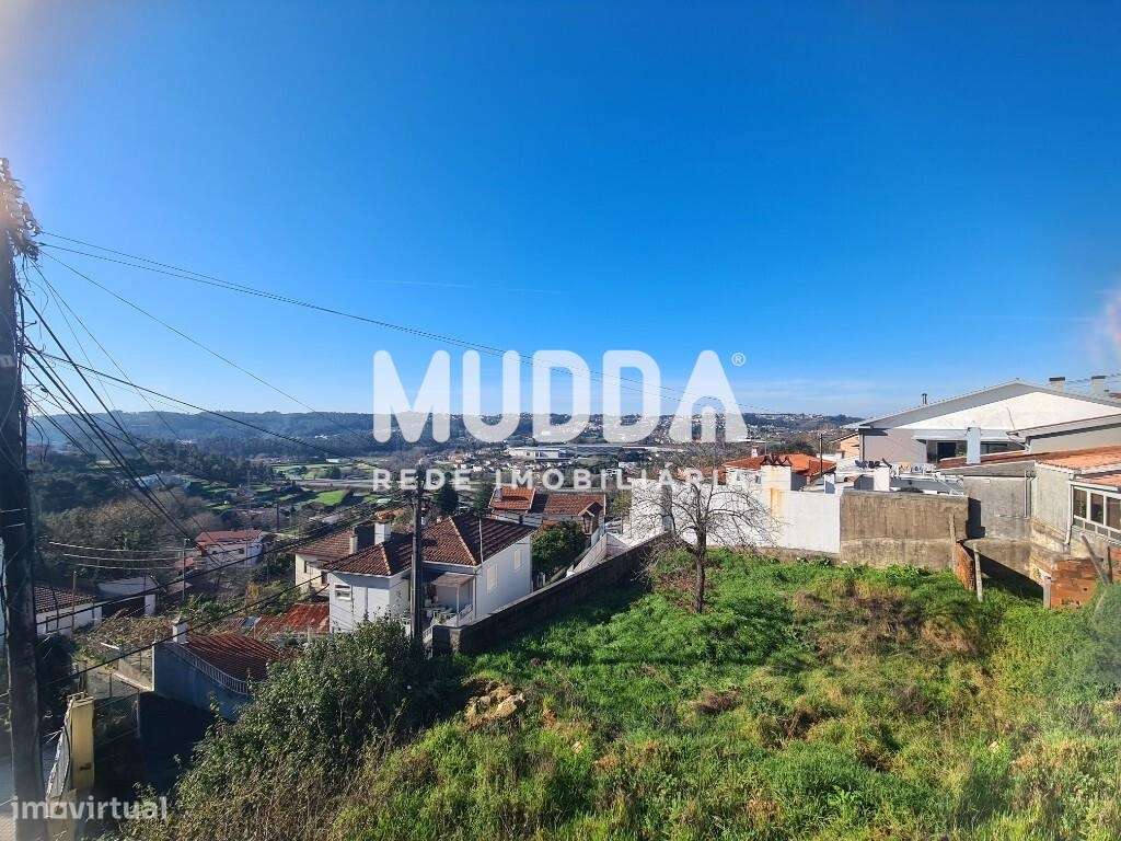 Oportunidade Única: Moradia T2 com Projeto de Restauro em Santiago de - Grande imagem: 4/14