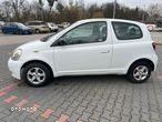 Toyota Yaris 1.0 Base - 3