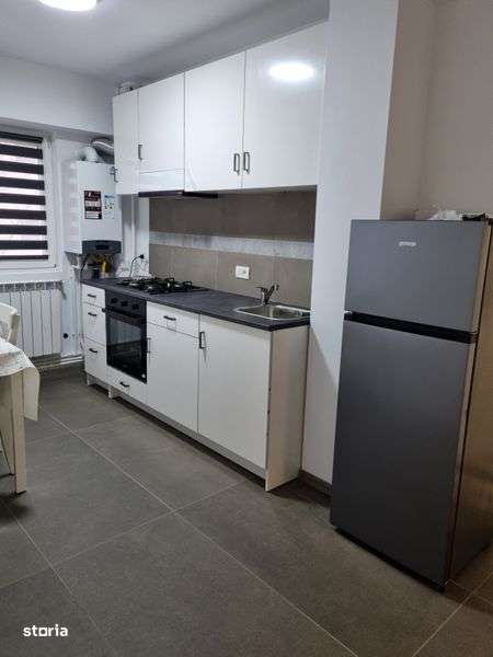 Inchiriez apartament Mangalia 400m plaja - Imagine principală: 4/8