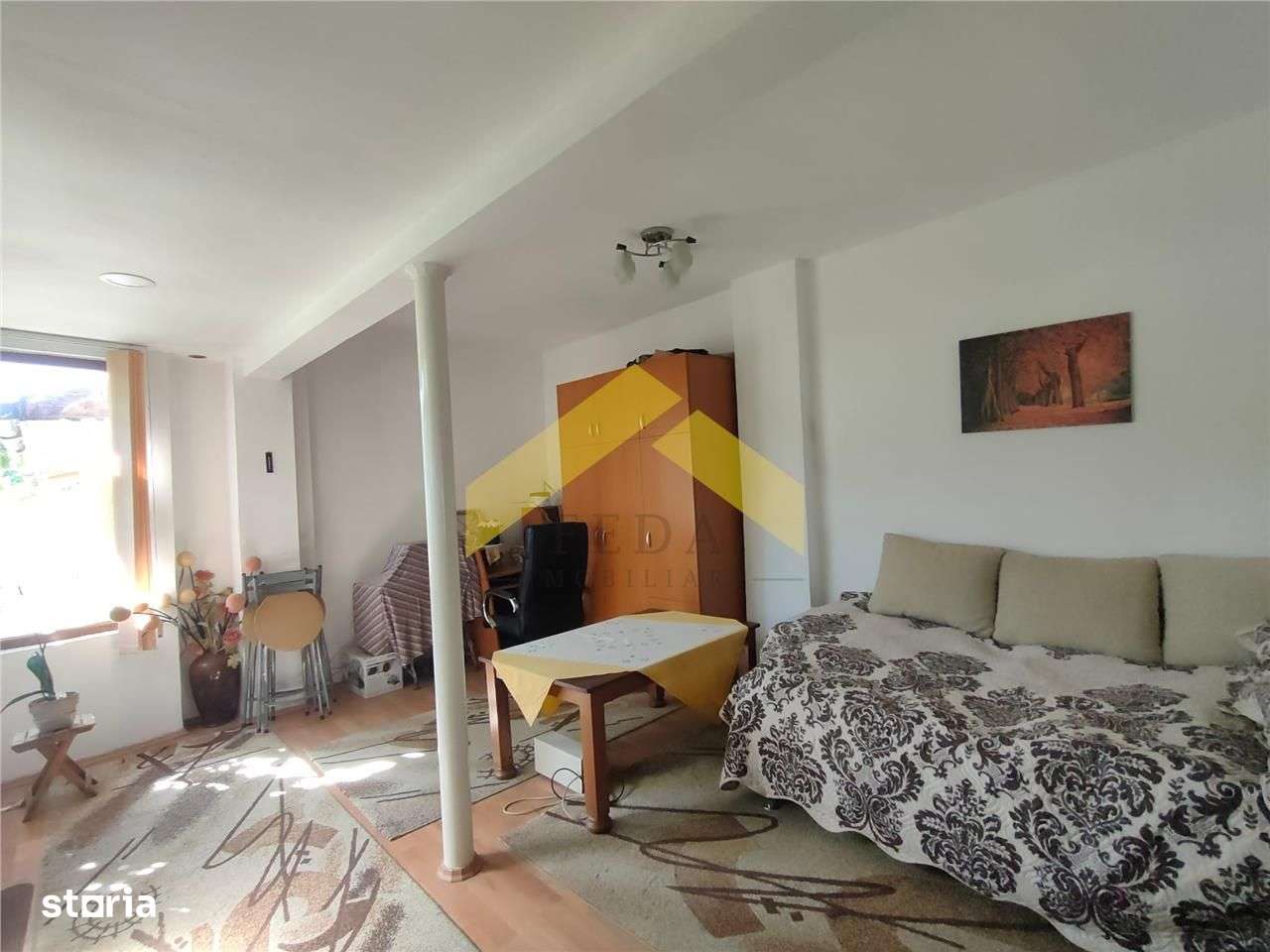 Casa de vanzare in zona Parneava-4