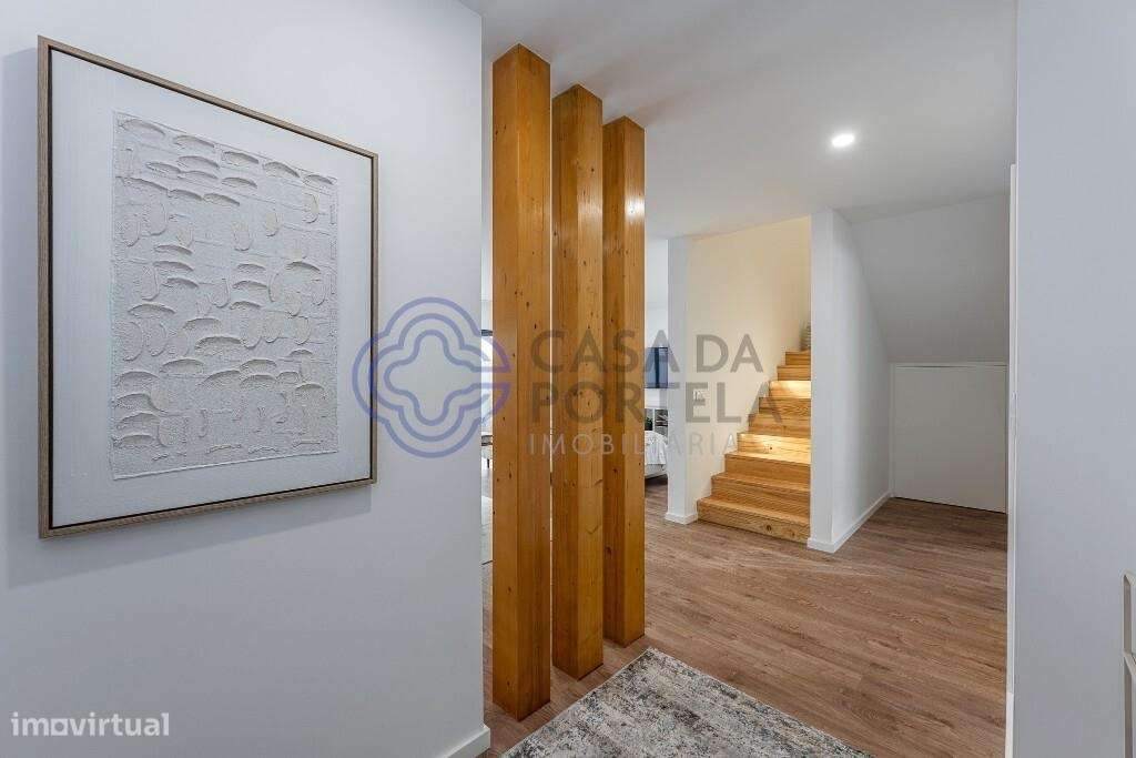 Moradia T3 com 2 Suites | Próxima do Marshopping - Grande imagem: 2/56