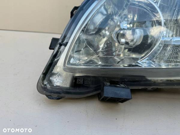 TOYOTA VERSO 09-12R LAMPA LEWA PRZEDNIA LEWY PRZOD - 2