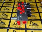 Distribuitor JCB cod. 334/F6978 - 7