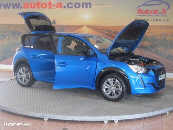 Peugeot e-208 Allure Pack - 15