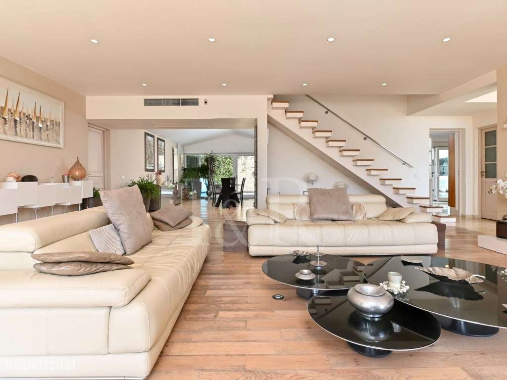 Moradia T6 com jardim, piscina e vista rio no Restelo, Lisboa-14