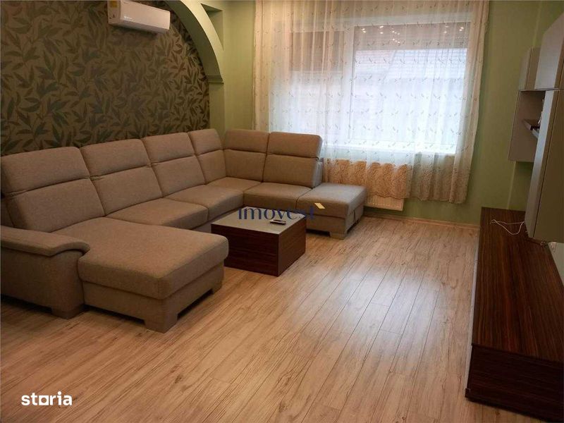 De inchiriat: Apartament cu 3 camere in zona Centrala