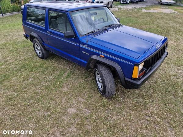 Jeep Cherokee 2.5 - 4