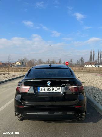 BMW X6 xDrive30d - 9