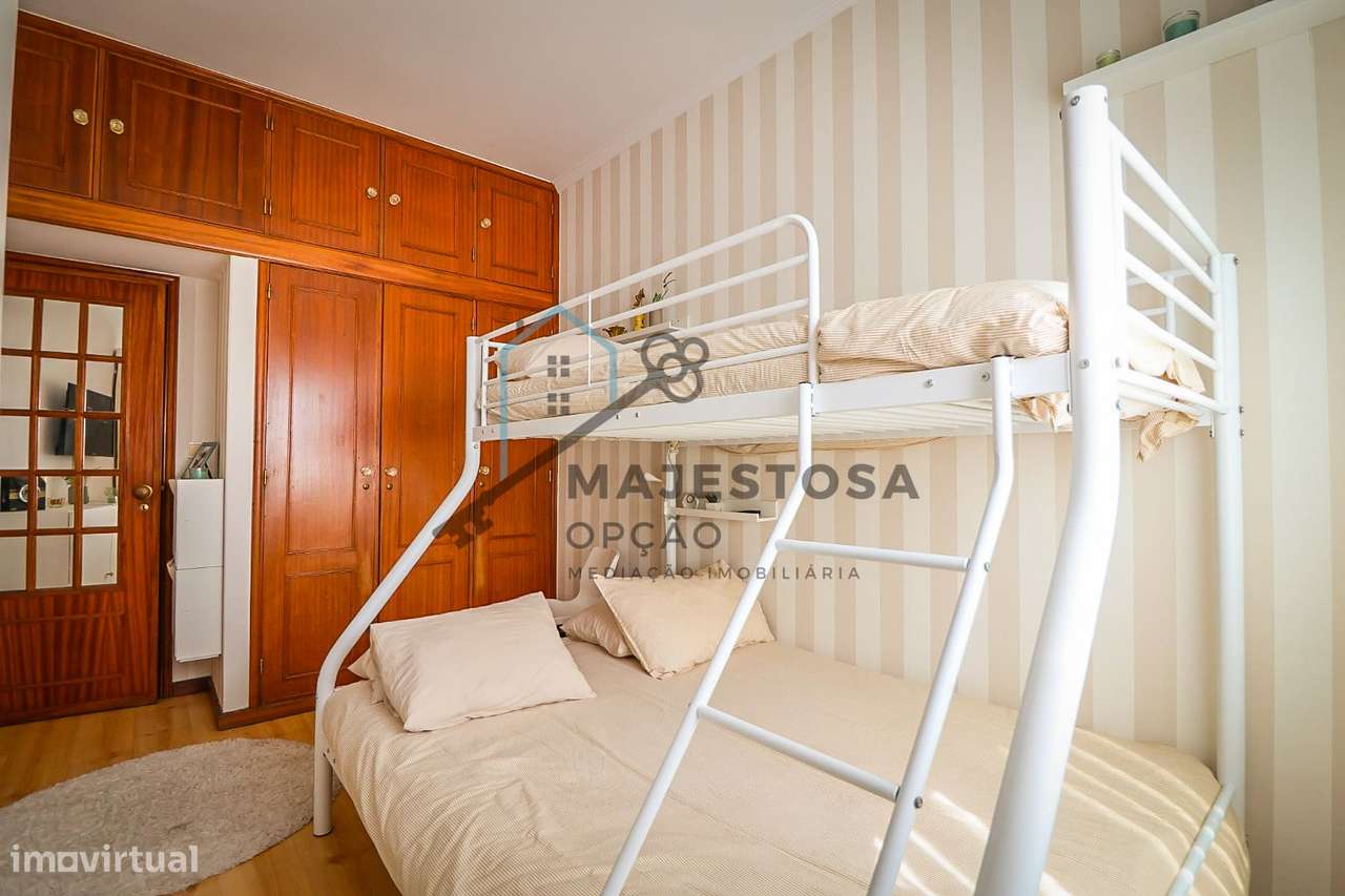 Apartamento T3 Renovado — Póvoa de Varzim-23