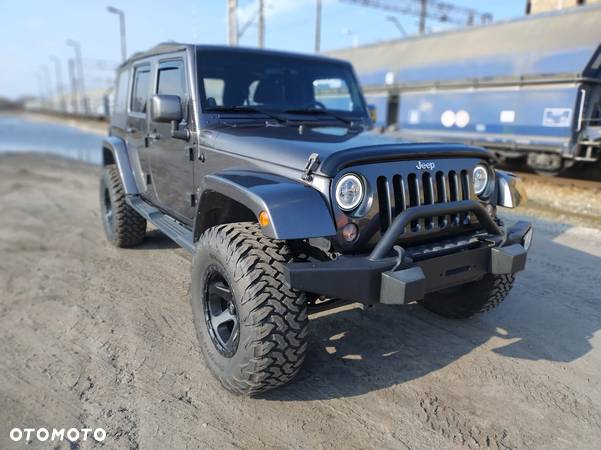 Jeep Wrangler - 14