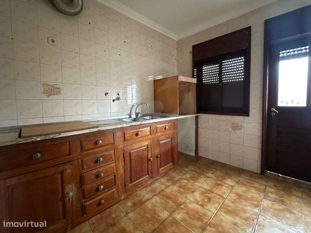 Prédio em 2ª Linha de Mar em Vila do Aver-O-Mar na Póvoa de Varzim - Grande imagem: 4/40