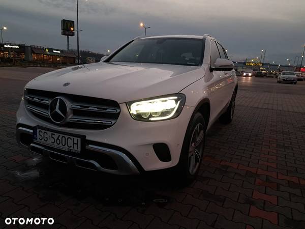 Mercedes-Benz GLC 300 4Matic 9G-TRONIC Exclusive - 16