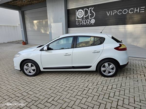 Renault Mégane 1.5 dCi Dynamique - 6