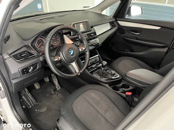 BMW Seria 2 216d Gran Tourer Luxury Line - 16