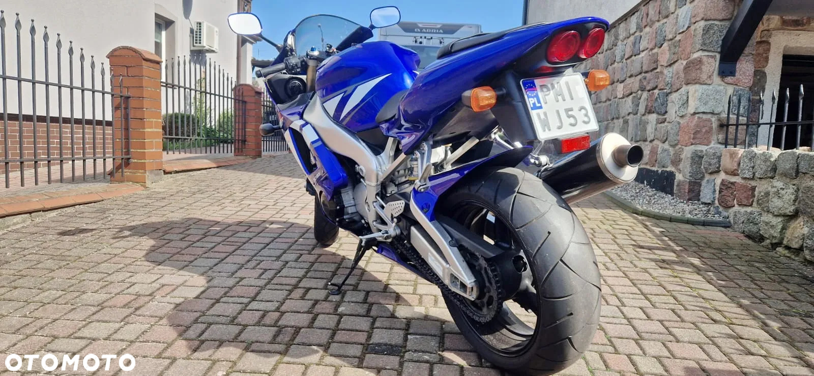 Yamaha YZF - 5