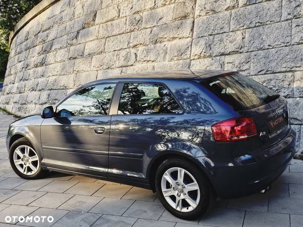 Audi A3 1.9 TDI DPF Ambiente S tronic - 29