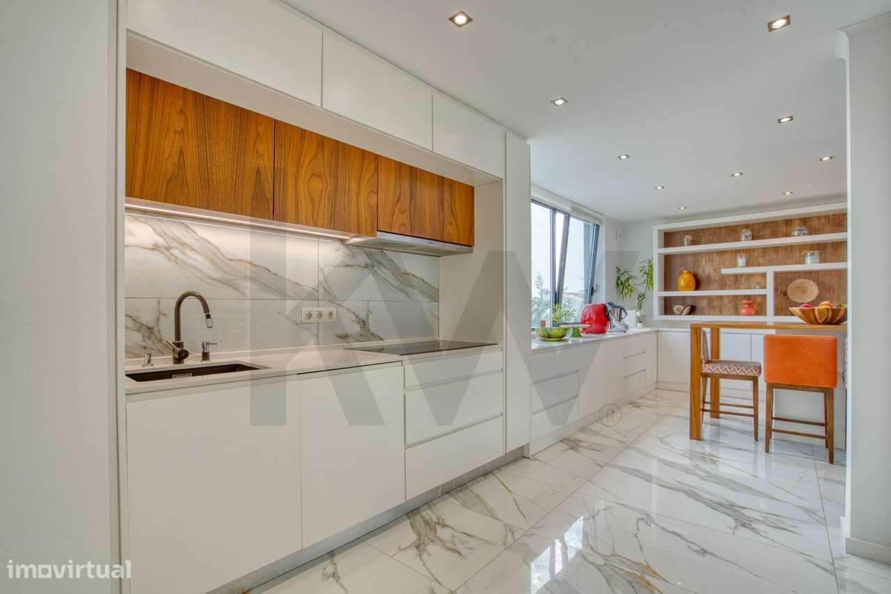 Moradia T3 + 1 com Piscina e Jacuzzi – Conforto e Exclusividade a 15 M - Grande imagem: 4/42