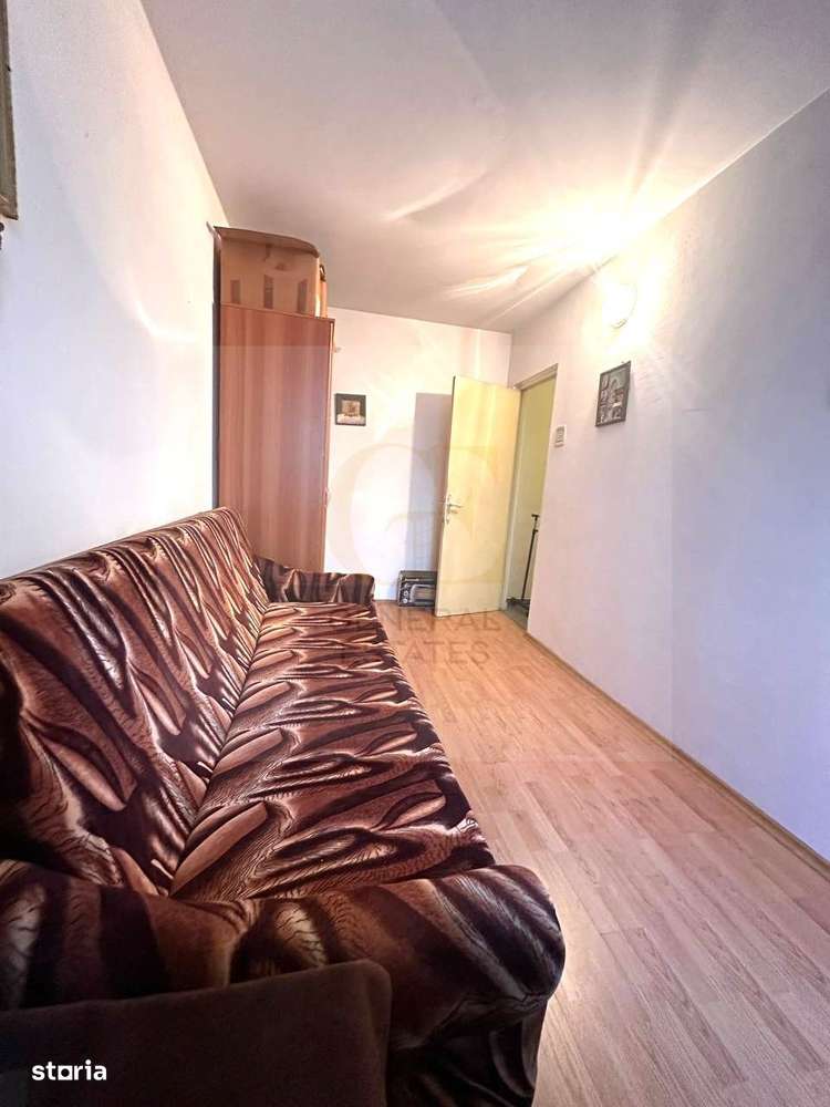 Apartament cu 3 cam ideal pentru locuit sau investiție Cartier Noua - Imagine principală: 2/20