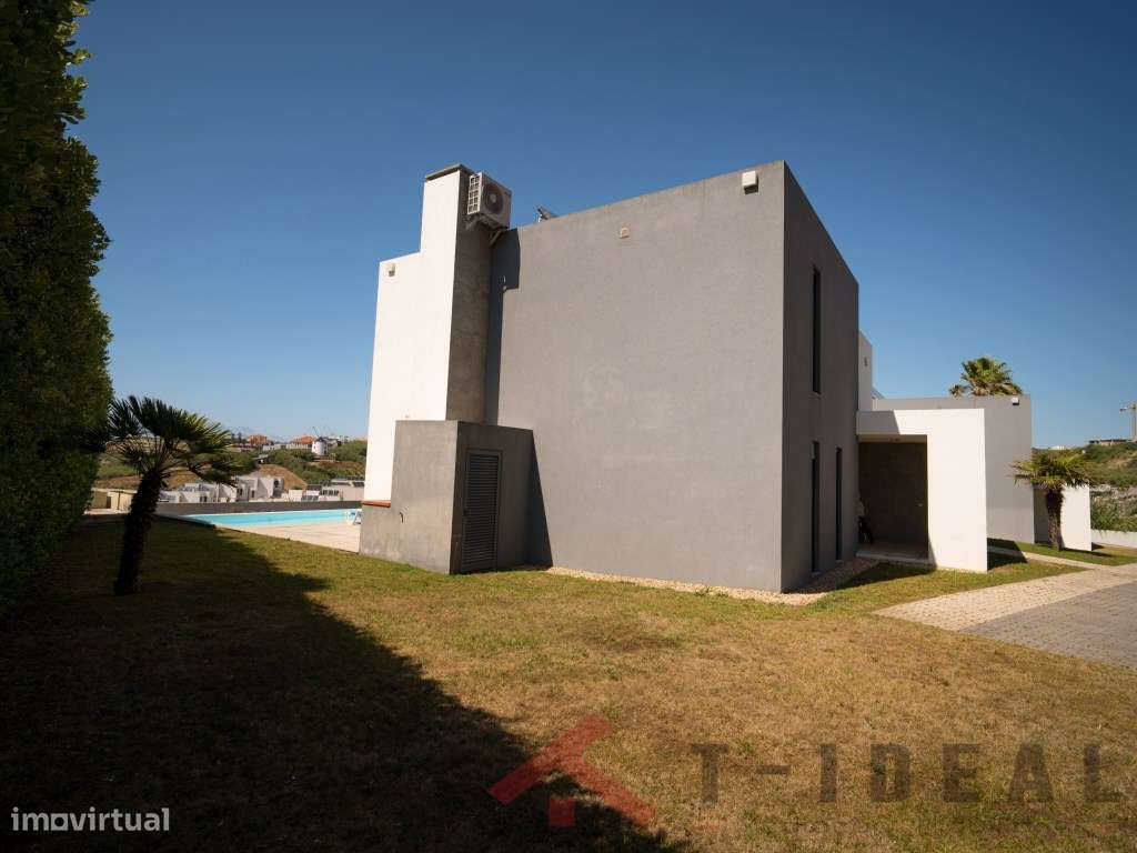 Moradia T4 com Vista de Mar-58