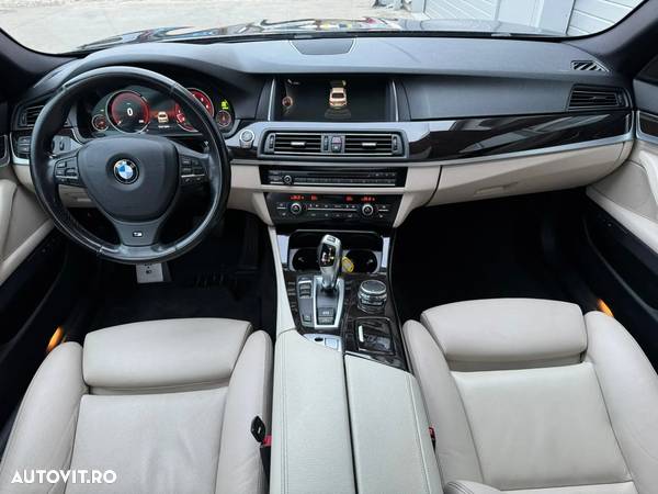 BMW Seria 5 520i Sport-Aut. - 15