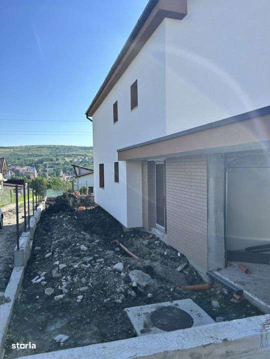 Casa cu garaj 149mp utili si 400mp teren in Chinteni cu CF - Imagine principală: 3/17