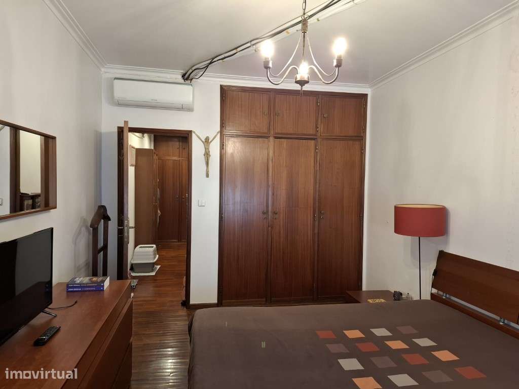 4 assoalhadas remodelado num prédio de referencia - Grande imagem: 4/8