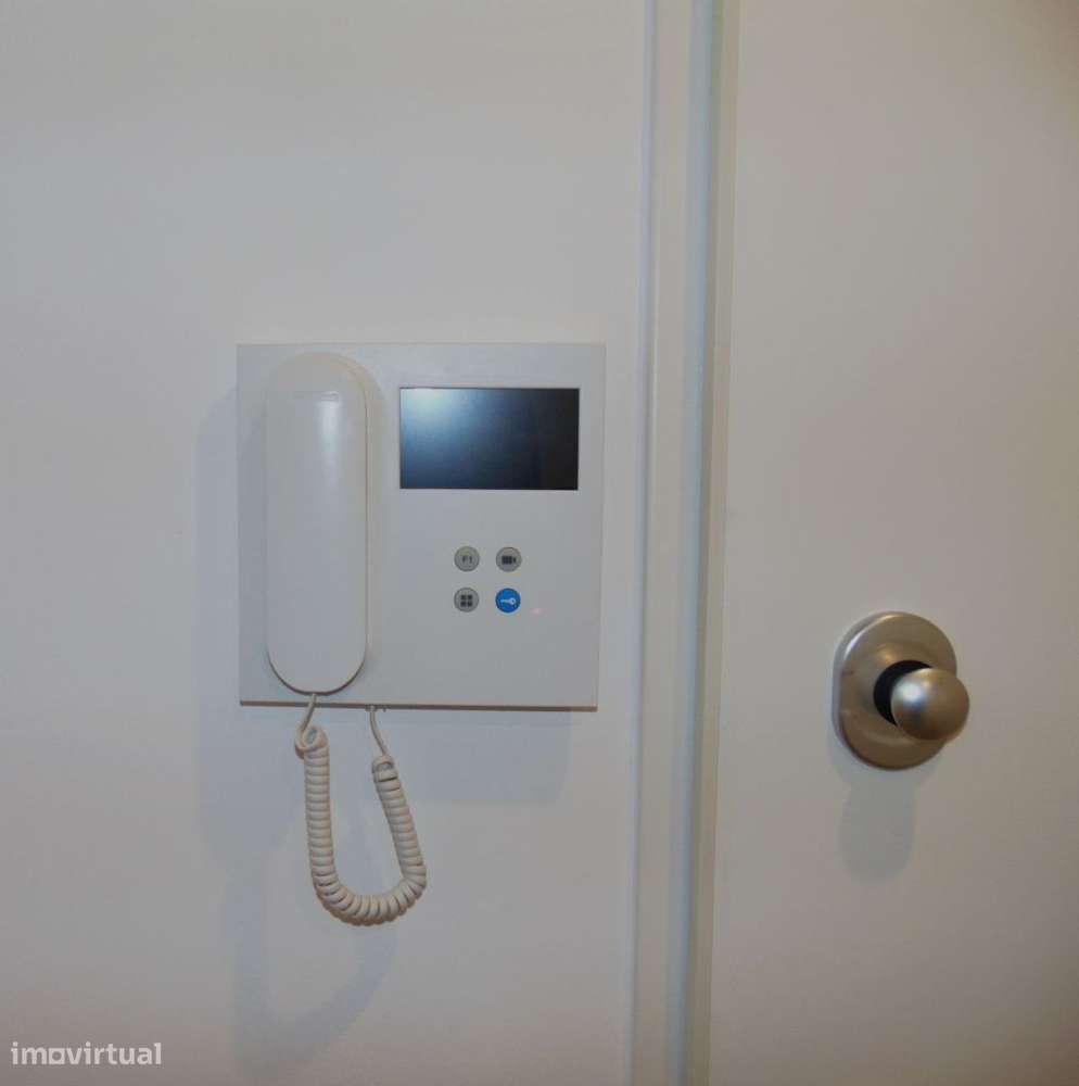 Apartamento novo T2 com terraço 50m2-17