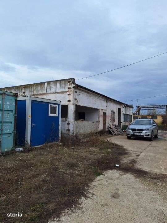 Hale de vanzare cu o suprafata totala de 5440 mp - Imagine principală: 4/7