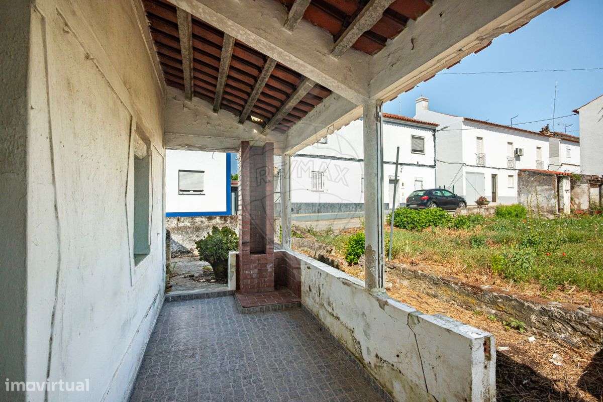 Moradia T2 para venda - Grande imagem: 3/40