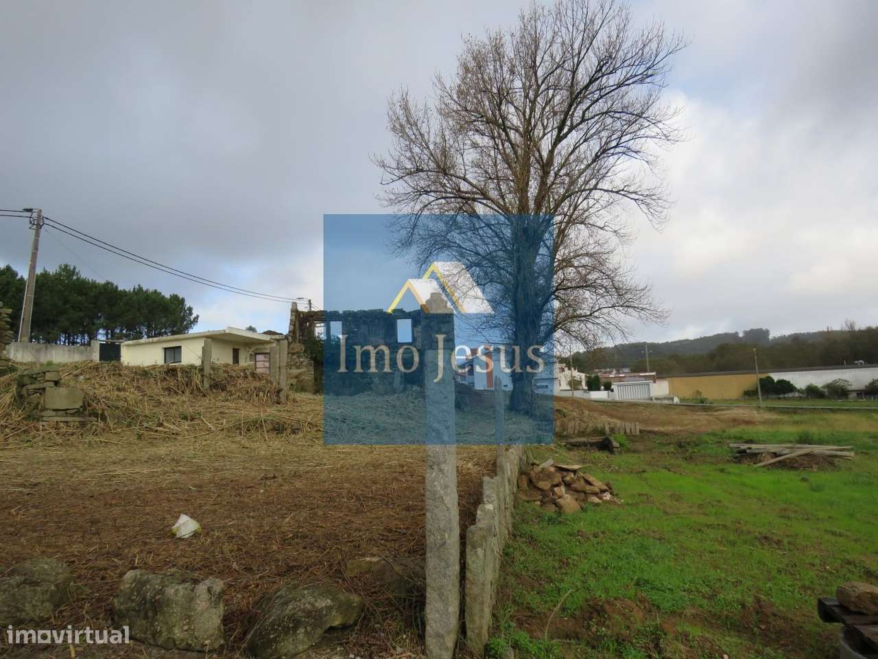 Terreno para construção com 3000 metros em Perosinho-17