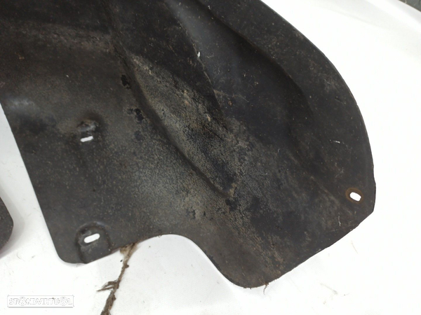 Cave De Roda Esquerda Opel Corsa D Van (S07) - 4